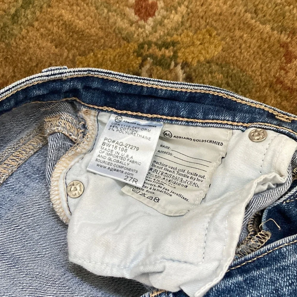 Ag Adriano Goldschmied Classic Blue Jeans.
